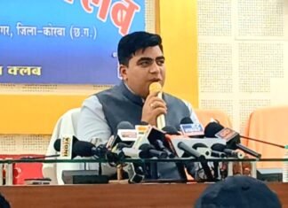 “जनता के लिए हमेशा खुले हैं दरवाजे” — प्रेस से मिलिए कार्यक्रम में बोले कलेक्टर कुणाल दुदावत, कोरबा को मिलेगा मॉडर्न सिटी का स्वरूप, शुरू होगा अंडरग्राउंड बिजली नेटवर्क और कोरबा–कुसमुंडा रोड निर्माण