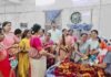 मातृ दिवस पर सेवा का संकल्प: जिला अस्पताल में भाजपा महिला मोर्चा ने बांटे फल, मरीजों के चेहरों पर आई मुस्कान