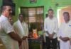 नेता प्रतिपक्ष चरण दास महंत ने सांसद प्रतिनिधि संतोष मिश्रा के निवास पहुंचकर दी श्रद्धांजलि, क्षेत्रीय समस्याओं पर की चर्चा