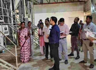 वनांचल के गांवों में पहुंचे जिला पंचायत सीईओ, विकास कार्यों की हकीकत परखी
